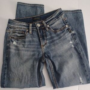 Silver Jean Co Distressed Suki Capris Jeans Sz 4 LAST CHANCE
